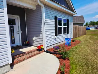 603 Bright Harvest Drive, Maysville, NC 28555 – photo 7: 20260425_130839