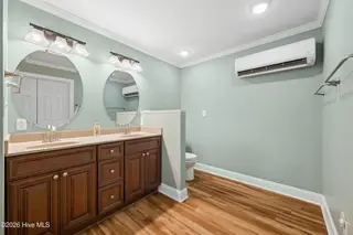 1035 W Saint James Street, Tarboro, NC 27886 – photo 17: Primary Bathroom