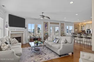 546 Cannonsgate Drive, Newport, NC 28570 – photo 5: 18-web-or-mls-1S3A9527