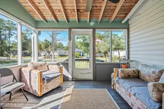 314 NE 75th Street, Oak Island, NC 28465 – photo 15: mls-DSC03072
