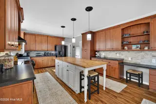 613 Long Leaf Acres Drive, Wilmington, NC 28405 – photo 12: 613LongleafAcresDrive-31