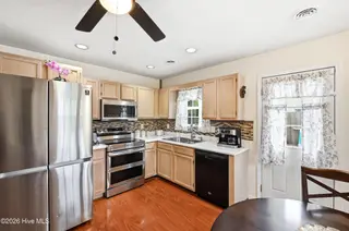 2016 White Road, Wilmington, NC 28411 – photo 10: 7_2016_white_rd_007
