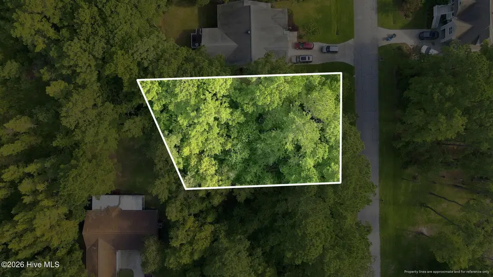 5303 Trade Winds Road, New Bern, NC 28560 – photo 1 of 15: 1-web-or-mls-DJI_0559_PL