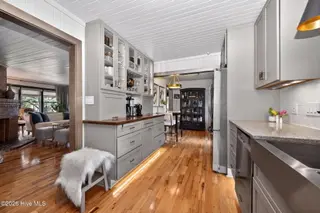 707 E Moore Street, Southport, NC 28461 – photo 18: 37-web-or-mls-HBJ_3981