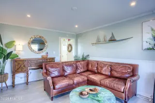 1601 New River Inlet Road, North Topsail Beach, NC 28460 – photo 20: 1601 NRIR - Interior 2 - Edited_10