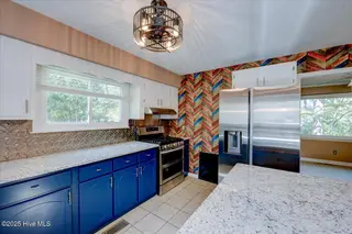 216 Plantation Drive, New Bern, NC 28562 – photo 13: Kitchen