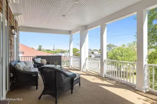 2106 Evans Street, Morehead City, NC 28557 – photo 19: 20-web-or-mls-1S3A0335