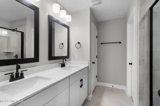 230 Cline Way Unit 130, Beaufort, NC 28516 – photo 18: Primary Bath