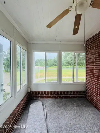 111 Ferry Road, Elizabeth City, NC 27909 – photo 16: Sunroom
