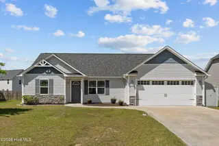 221 Breakwater Drive, Sneads Ferry, NC 28460 – photo 1: 221 Breakwater Drive, Sneads Ferry, NC