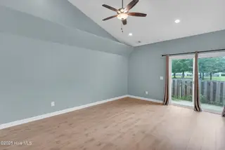 182 Lincoln Place Circle, Leland, NC 28451 – photo 6: 6_182 lincoln pl cir-00006
