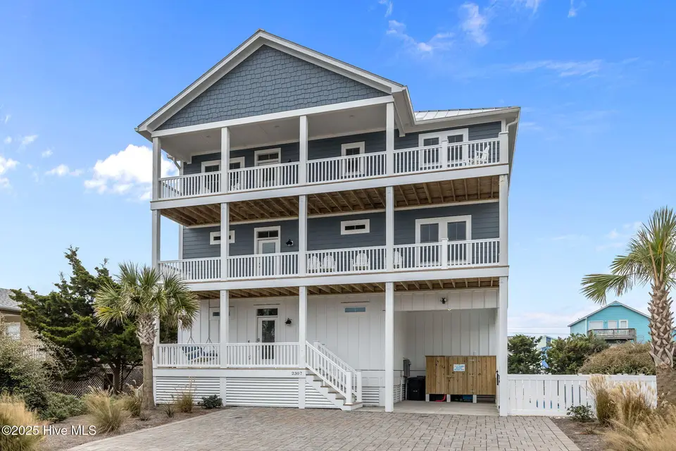 2307 Emerald Drive, Emerald Isle, NC 28594 – photo 1 of 51: 1-web-or-mls-1S3A1569