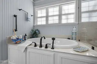 901 Down Shore Road, Blounts Creek, NC 27814 – photo 18: primary en-suite