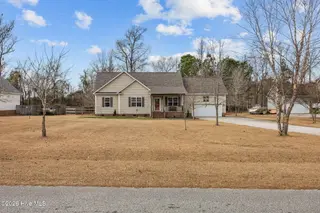 377 Knollwood Drive, Hampstead, NC 28443 – photo 2: 42-web-or-mls-IMG_9878