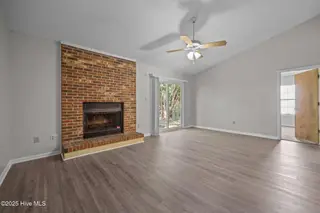 1947 Rolling Ridge Drive, Midway Park, NC 28544 – photo 11: 1947 Rolling Ridge-living room