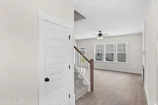 318 Hawks Bluff Drive, New Bern, NC 28560 – photo 3: 13-DSC09796