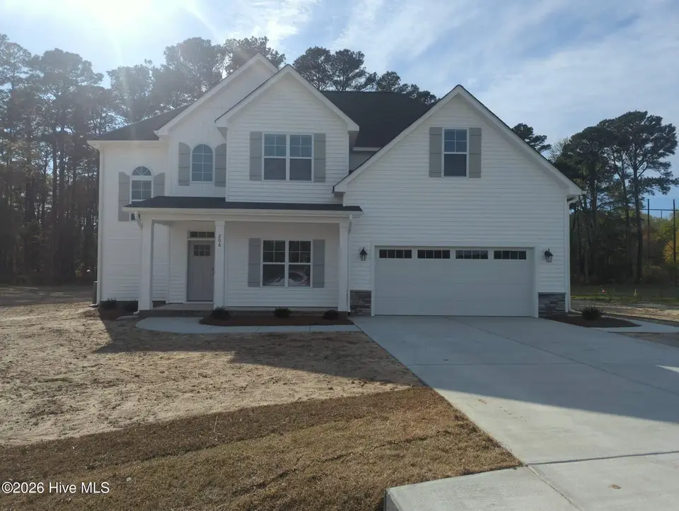 206 Shortleaf Drive, Grimesland, NC 27837 – photo 1 of 37: 123_1