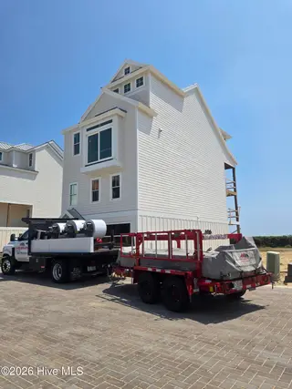 137 Ocean Promenade, Indian Beach, NC 28512 – photo 2: 20260815_135434