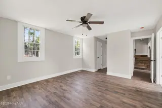 305 E Harnett Street, Benson, NC 27504 – photo 19: 23-web-or-mls-DSC01697