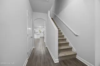 2041 Folkstone Woods Lane 10a, Holly Ridge, NC 28445 – photo 9: 10_hallway