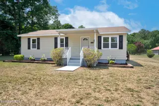 9932 Straight Gate Road, Whitakers, NC 27891 — 3-bedroom home, Whitakers, NC, photo 1 of 22: 001-9932StraightGateRoad-Whitakers-NC-27