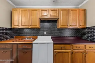 1255 W Illinois Avenue, Southern Pines, NC 28387 – photo 10: 8-web-or-mls-707A0350