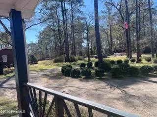 5312 Trent Woods Drive, Trent Woods, NC 28562 – photo 2: Front yard