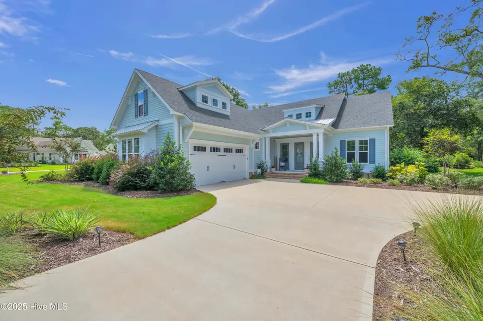 9139 Fallen Pear Lane NE, Leland, NC 28451 – photo 1 of 57: 9139fallenpearln_00001