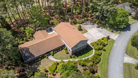 311 Lord Granville Dr, Morehead City