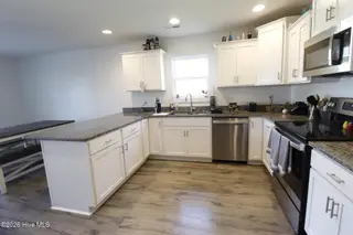 404 Montgomery Drive, Jacksonville, NC 28546 – photo 13