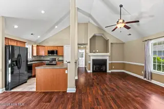 3613 Delesa Court, New Bern, NC 28560 — 3-bedroom home in Pinecrest Estates, New Bern, NC, photo 14 of 36
