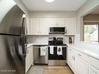 800 St Andrews Drive 260, Pinehurst, NC 28374 – photo 14: 013-1280x960-kitchen
