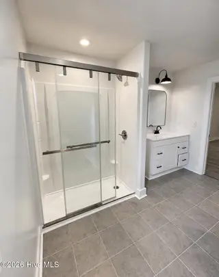 3210 Grapevine Court W, Wilson, NC 27893 – photo 12: Primary bathroom