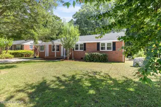 1004 River Street, Jacksonville, NC 28540 – photo 3: river-2