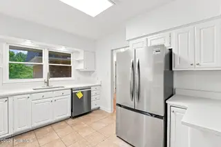 114 Wimbledon Drive, Pinehurst, NC 28374 – photo 3: Kitchen