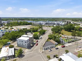 314 Davis Street Unit 301, Wilmington, NC 28401 — 2-bedroom condo in Downtown, Wilmington, NC, photo 8 of 60