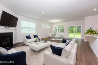 6012 Bayberry Park Drive, New Bern, NC 28562 – photo 12: Main-Room - Living Room - Modern - 0