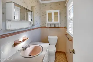 625 Western Avenue, Nashville, NC 27856 – photo 22: 625_Western_21