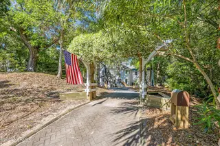 30 Cedar Court, Bald Head Island, NC 28461 — 4-bedroom home in BHI Stage II Cedar Ct, Bald Head Island, NC, photo 2 of 60