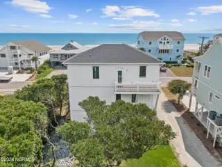 704 N Anderson Boulevard, Topsail Beach, NC 28445 – photo 2: 049_704_north_anderson_boulevard-49_248
