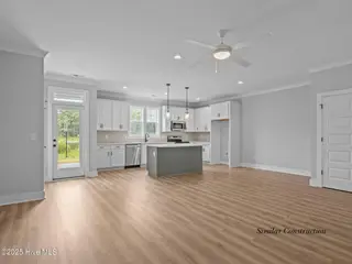121 Freedom Park Road, Beaufort, NC 28516 – photo 5: Great Room