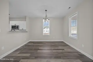402 W Moore Street, Greenville, NC 27834 – photo 6: 402 W Moore Street, Greenville, NC