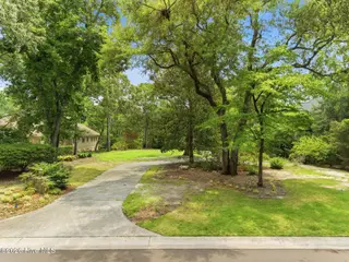 813 Gull Point Road, Wilmington, NC 28405 — lot in Landfall, Wilmington, NC, photo 9 of 20