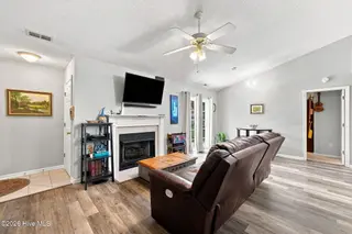 3703 Elizabeth Avenue, New Bern, NC 28562 – photo 11: 21-web-or-mls-0C0A8762_with_tv_edit