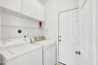 1009 N Sanderling Drive, Leland, NC 28451 — 3-bedroom townhome in Waterford of the Carolinas, Leland, NC, photo 17 of 63: Laundry Room