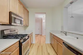 636 Village Park Drive 101, Wilmington, NC 28405 – photo 14: Kitchen