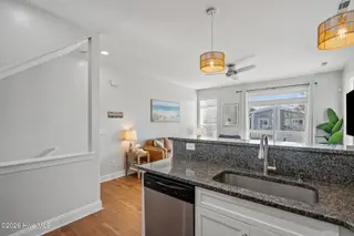 1612 Searay Lane Unit 2, Carolina Beach, NC 28428 – photo 11: 25-web-or-mls-DSC06118