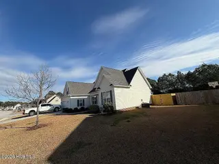 202 Savannah Drive, Jacksonville, NC 28546 – photo 7: beyc6973e54153707