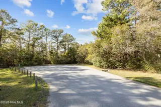 215 Oak Drive, Morehead City, NC 28557 – photo 9: 215 Oak Dr