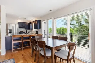312 Channel Drive B, Emerald Isle, NC 28594 – photo 8: dining